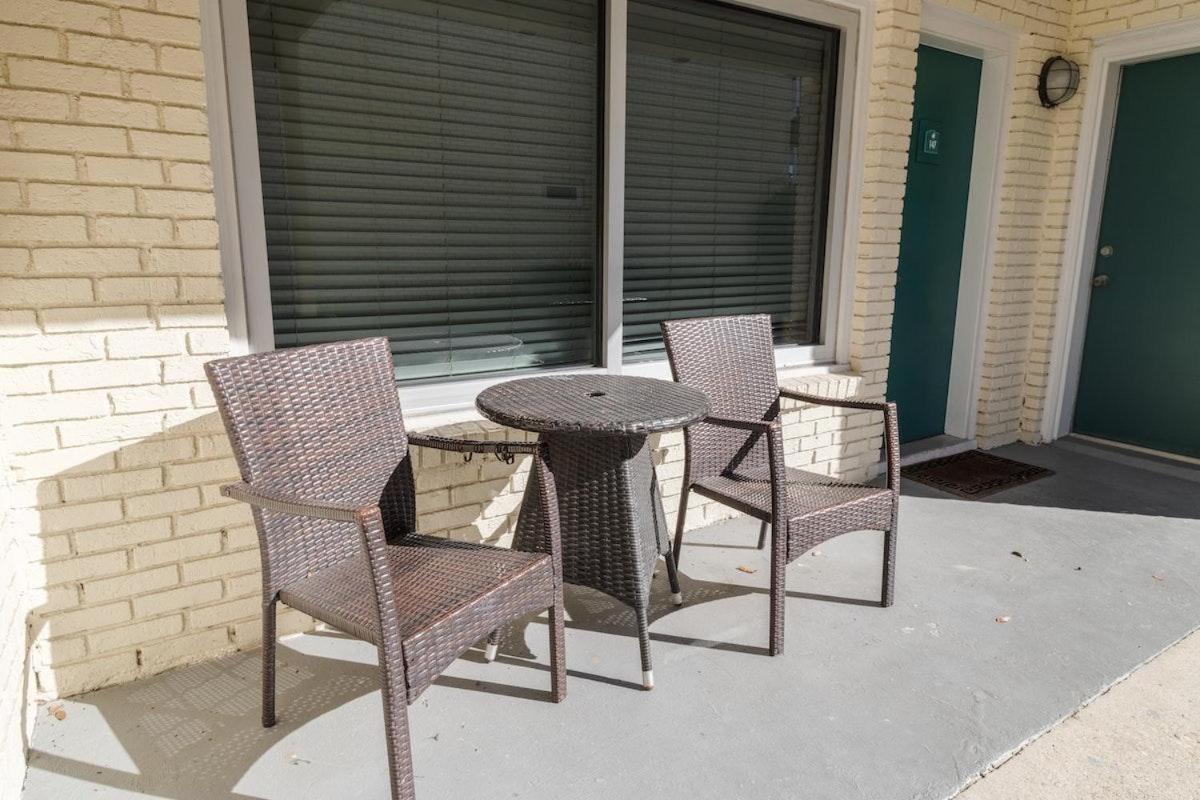 Two Bedroom Villa Sleeps 6 Has 2 Queen And 1 King Pawleys Island Zewnętrze zdjęcie