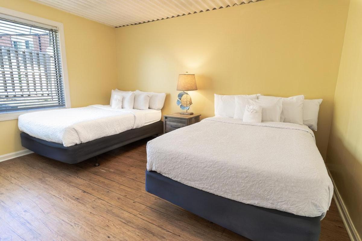 Two Bedroom Villa Sleeps 6 Has 2 Queen And 1 King Pawleys Island Zewnętrze zdjęcie